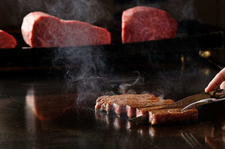 Ginza Ukaitei: Fine Teppanyaki Restaurant