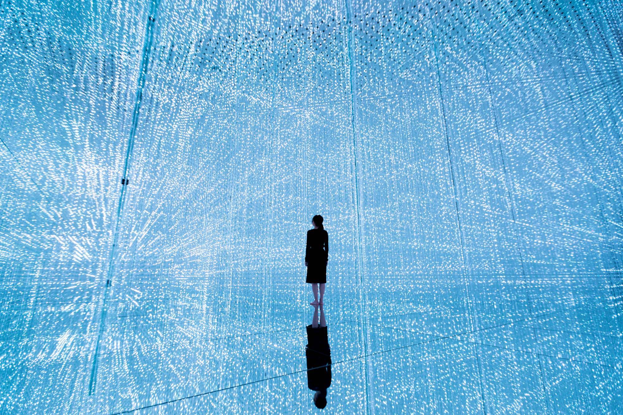 Discovering TeamLab Tokyo Japan 2024