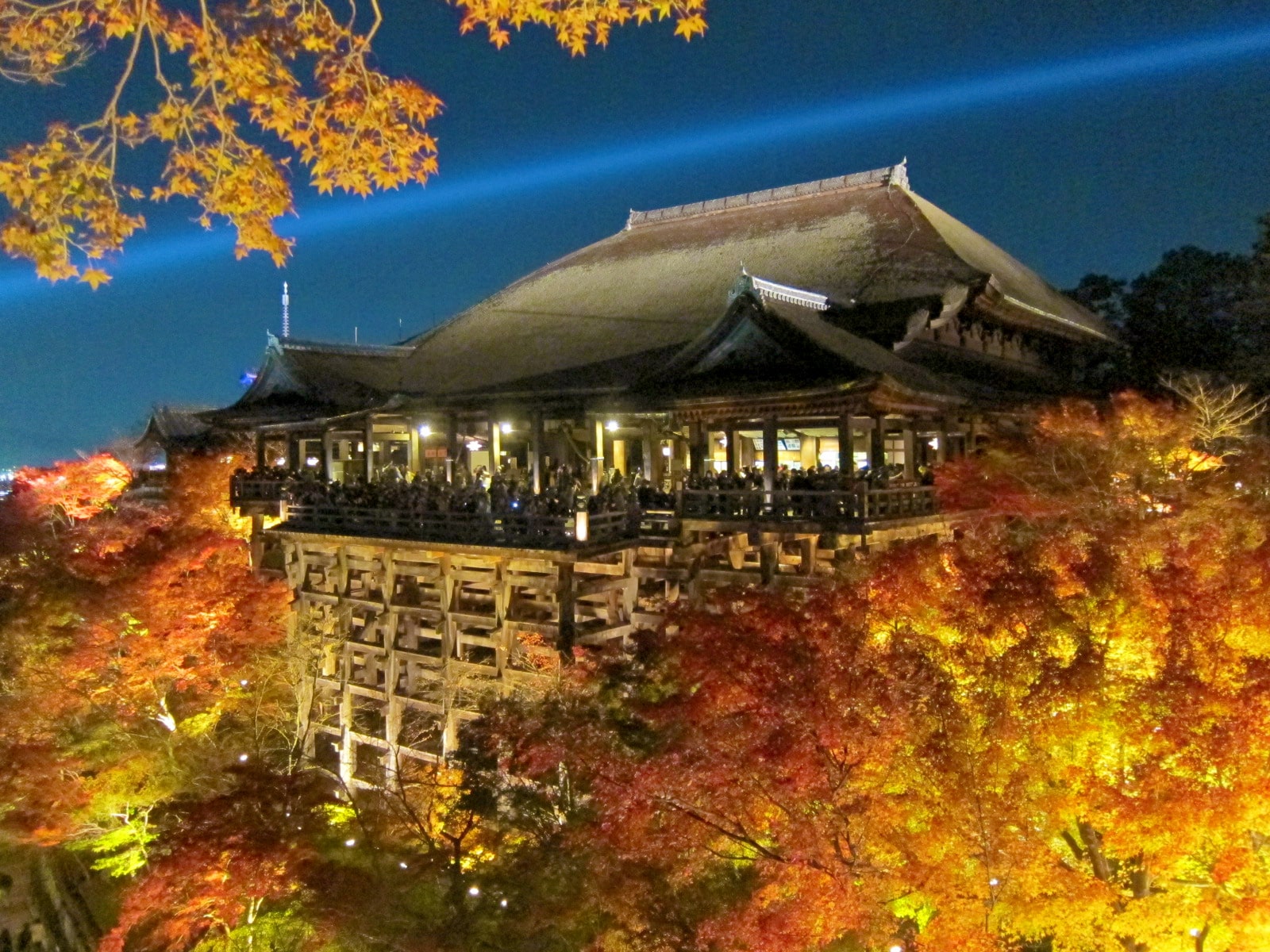 best places in japan to visit in autumn