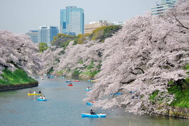 What's the weather like in Tokyo in March?