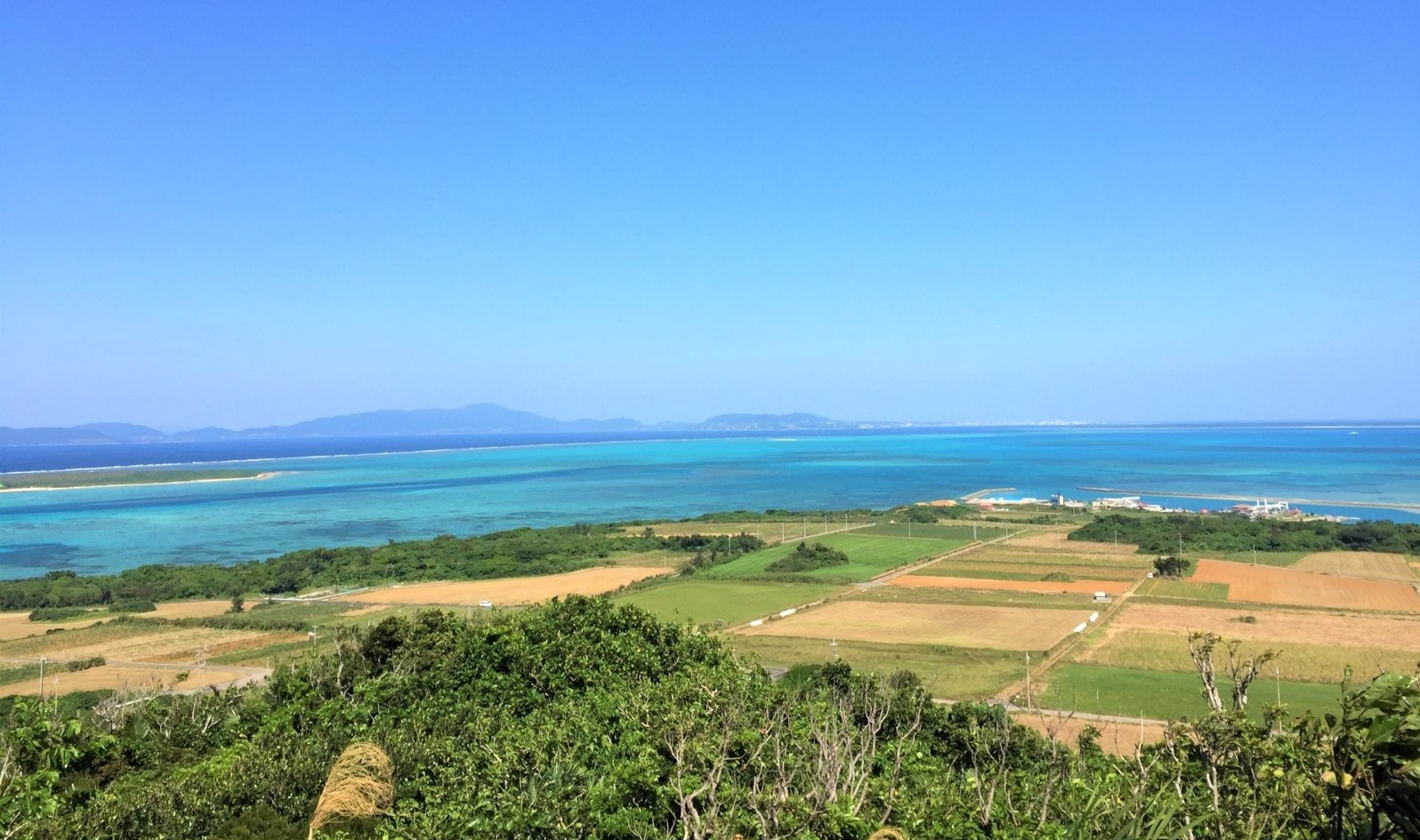 The rural scenery and the beautiful ocean of Kohama Island