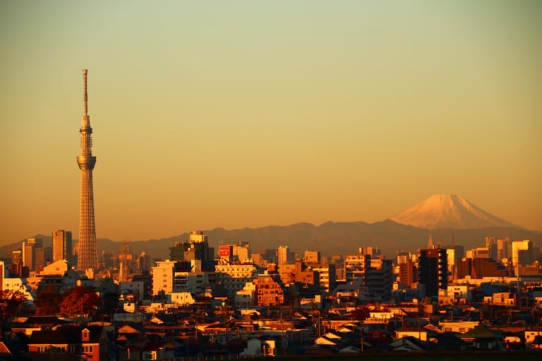You Need to Queue up for a few hours for the Top of Tokyo SkyTree? No way