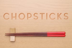 How to Use Chopsticks in Japan