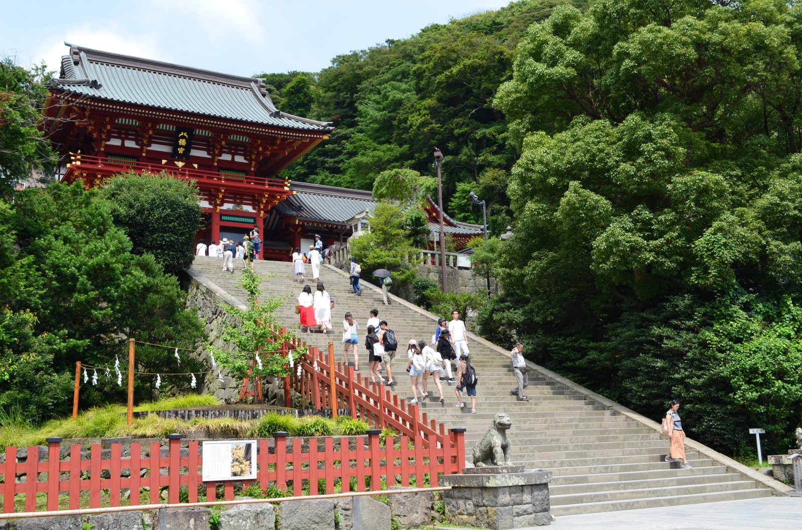 The stairs to the main hall of Tsurugaoka Hachimangu Shrine
