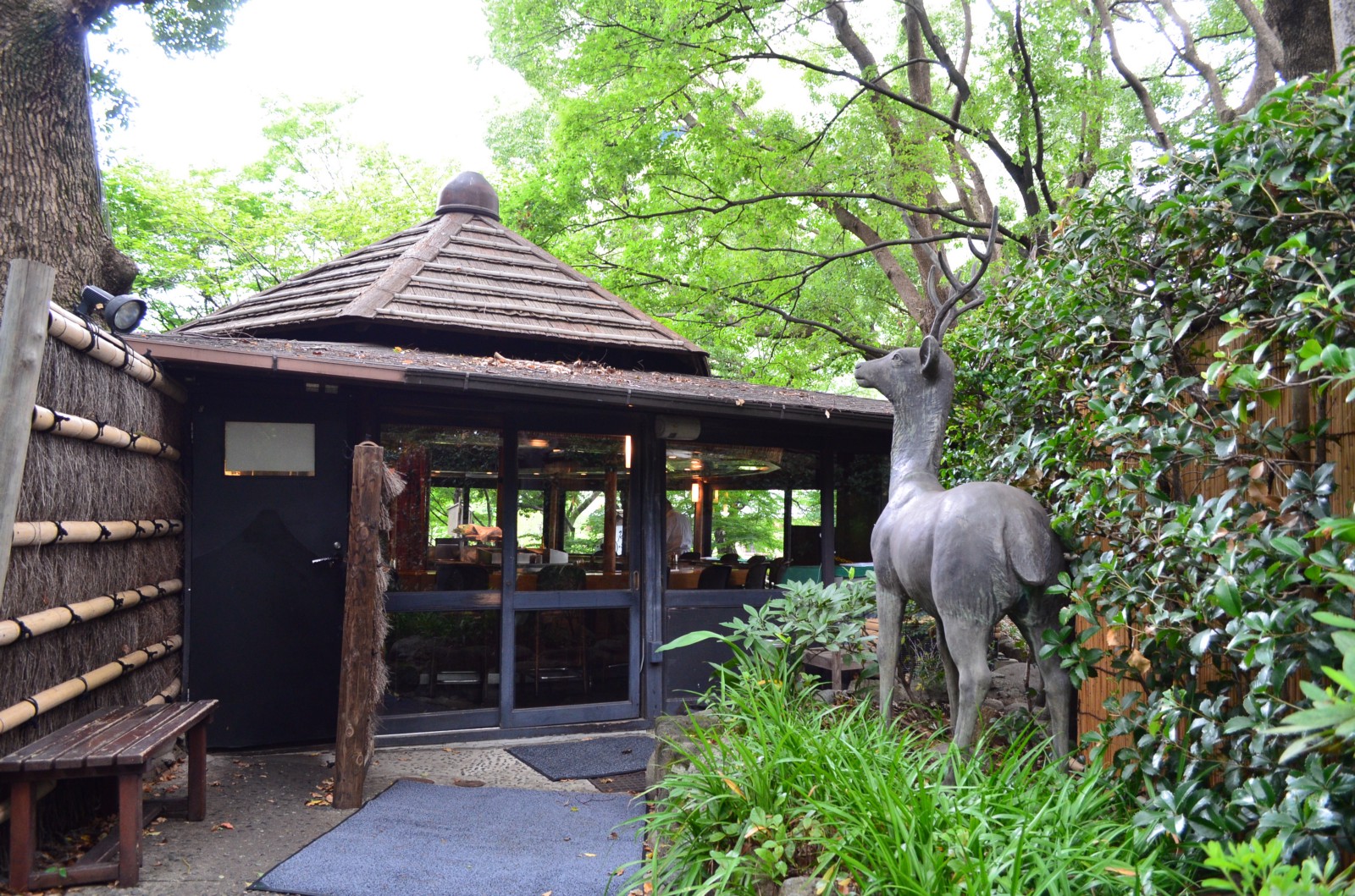 Japanese Garden at Hotel New Otani Tokyo - Japan Web Magazine