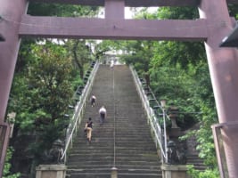 Atago Shrine: Climb the Long Stairs for Career Success in Tokyo