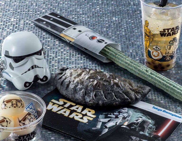 STAR WARS “Feel the Force” at Tokyo Disneyland!
