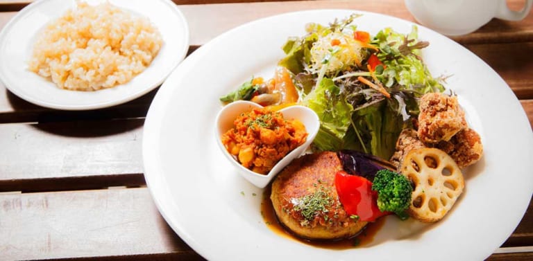 RAINBOW BIRD RENDEZVOUS: Vegan Cafe near Shibuya, Tokyo