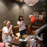 東京夜間卡拉OK酒吧體驗