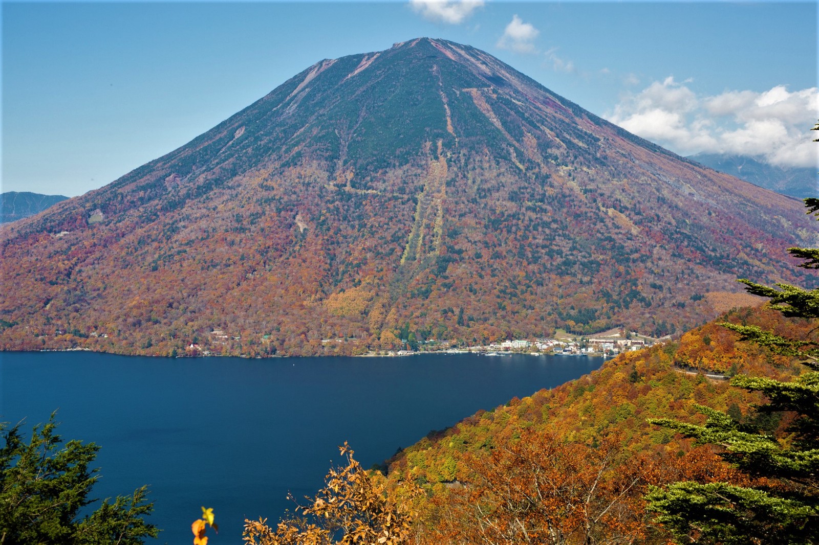 japan best places to visit in october