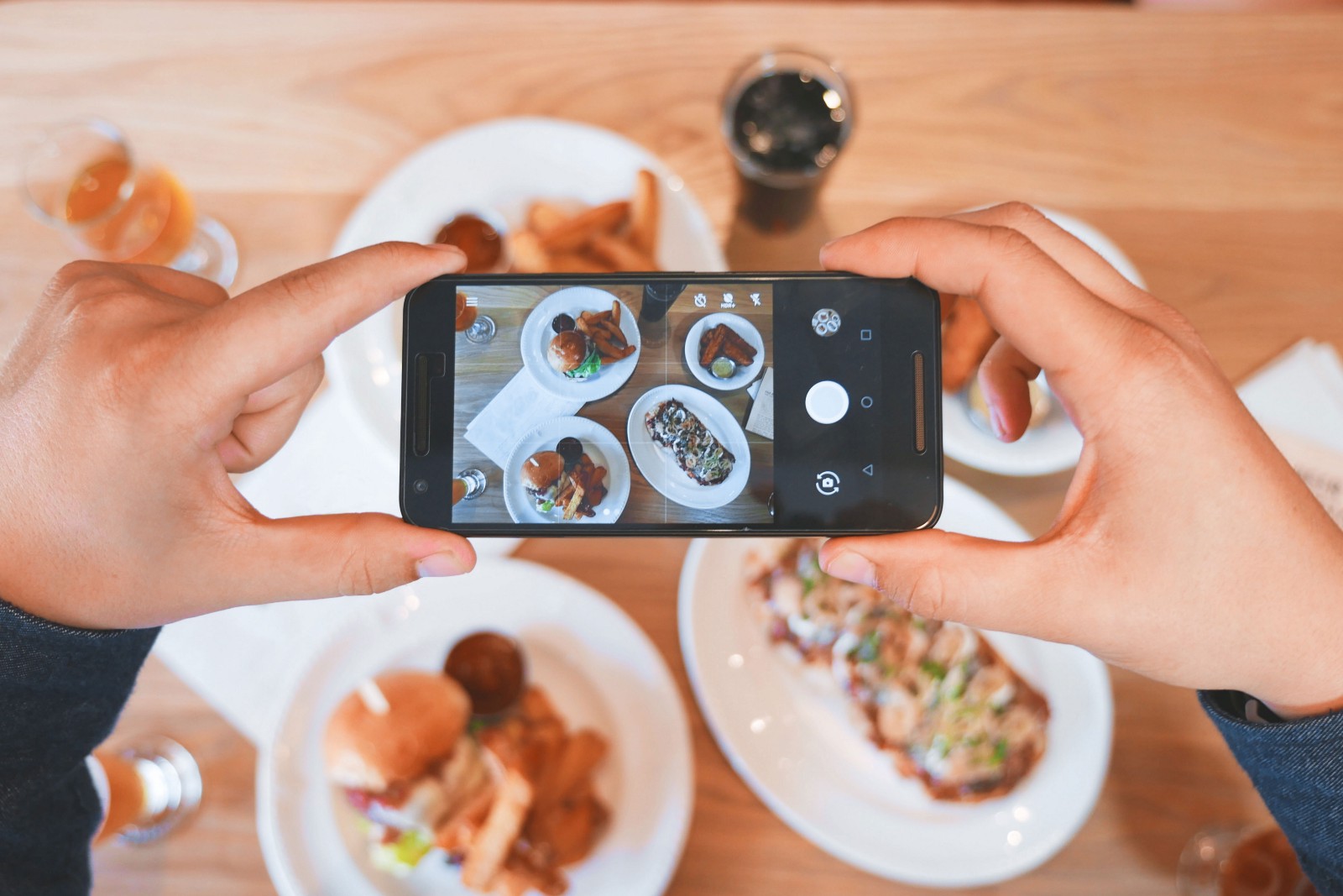 Taking photos of delicious autumn food in Japan