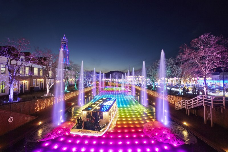 Huis Ten Bosch Kingdom of Lights Japan Web Magazine