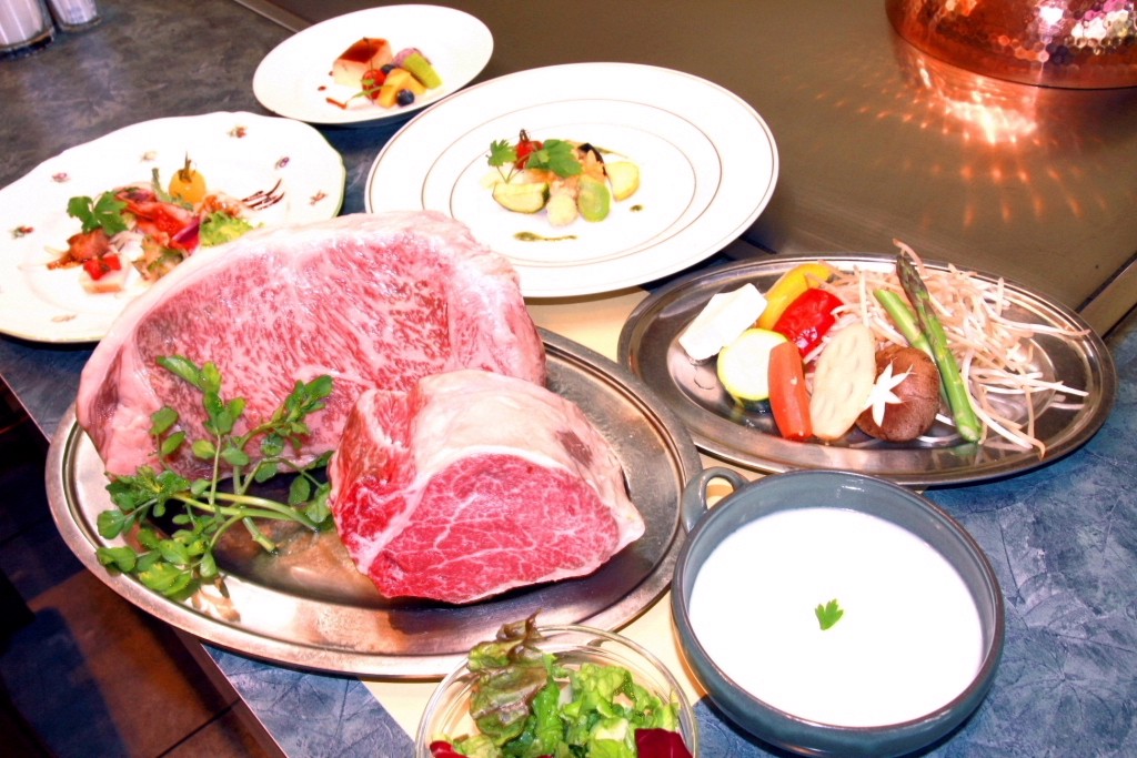 Course dishes including Kobe Beef at Steak Aoyama