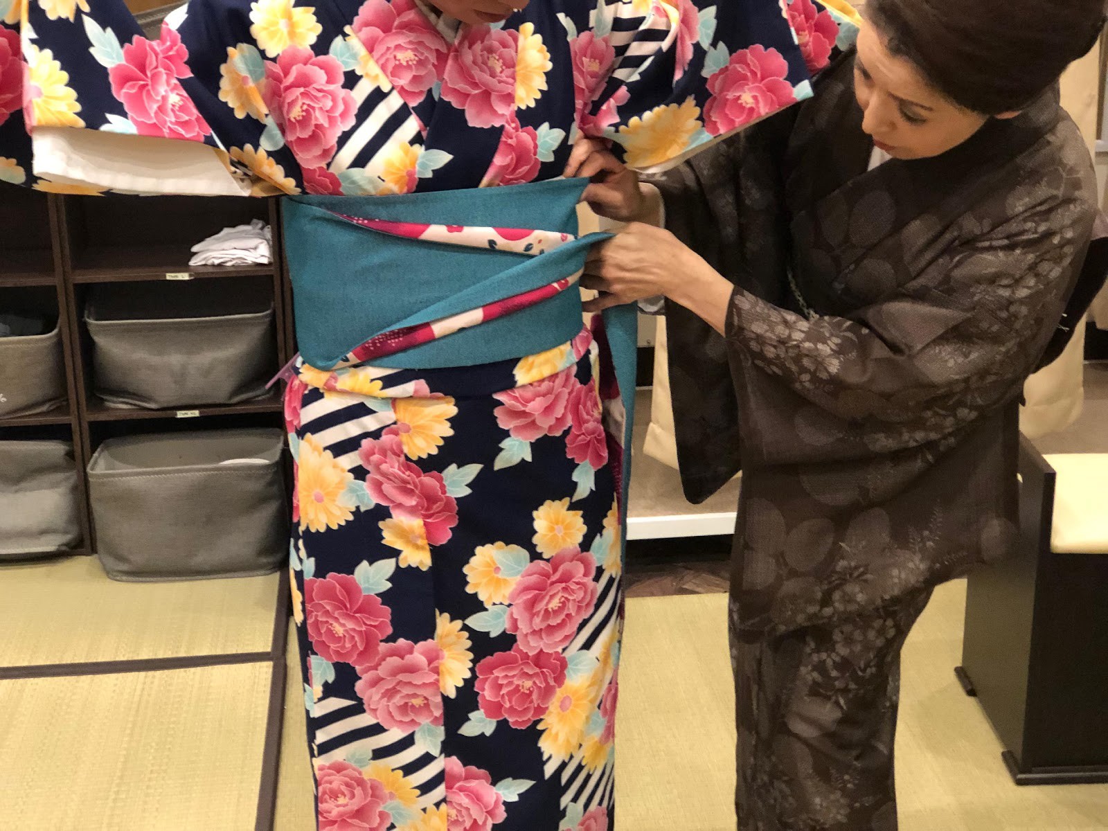 How to wear kimono