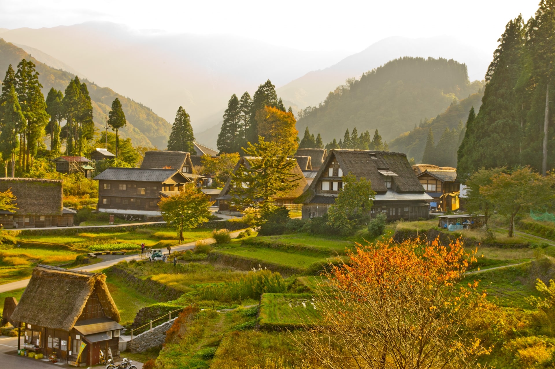 Ainokura Village