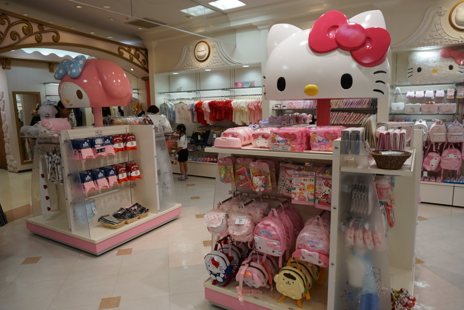 Sanrio Puroland store (2), The store at Puroland has every …