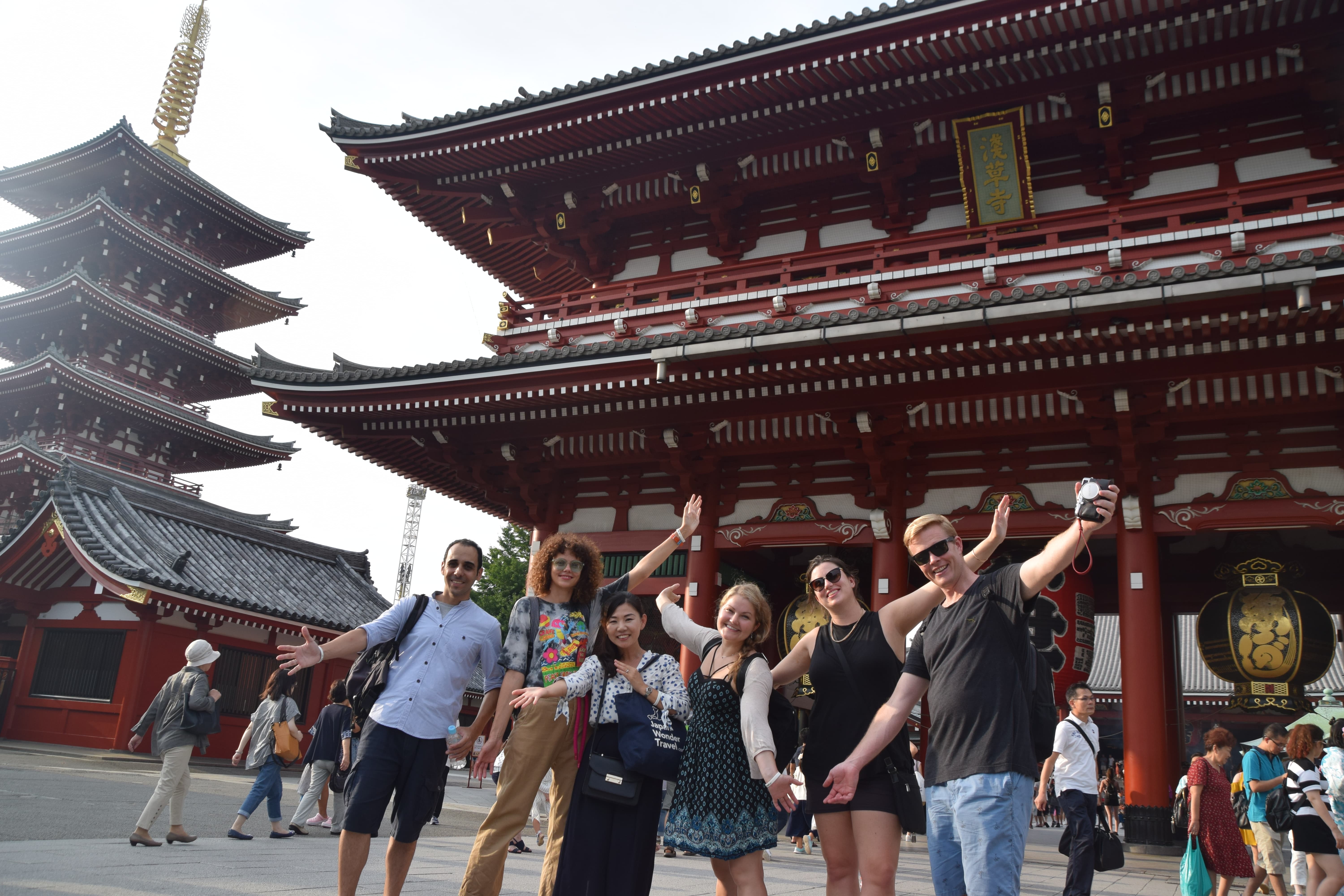 group photo at Asakusa