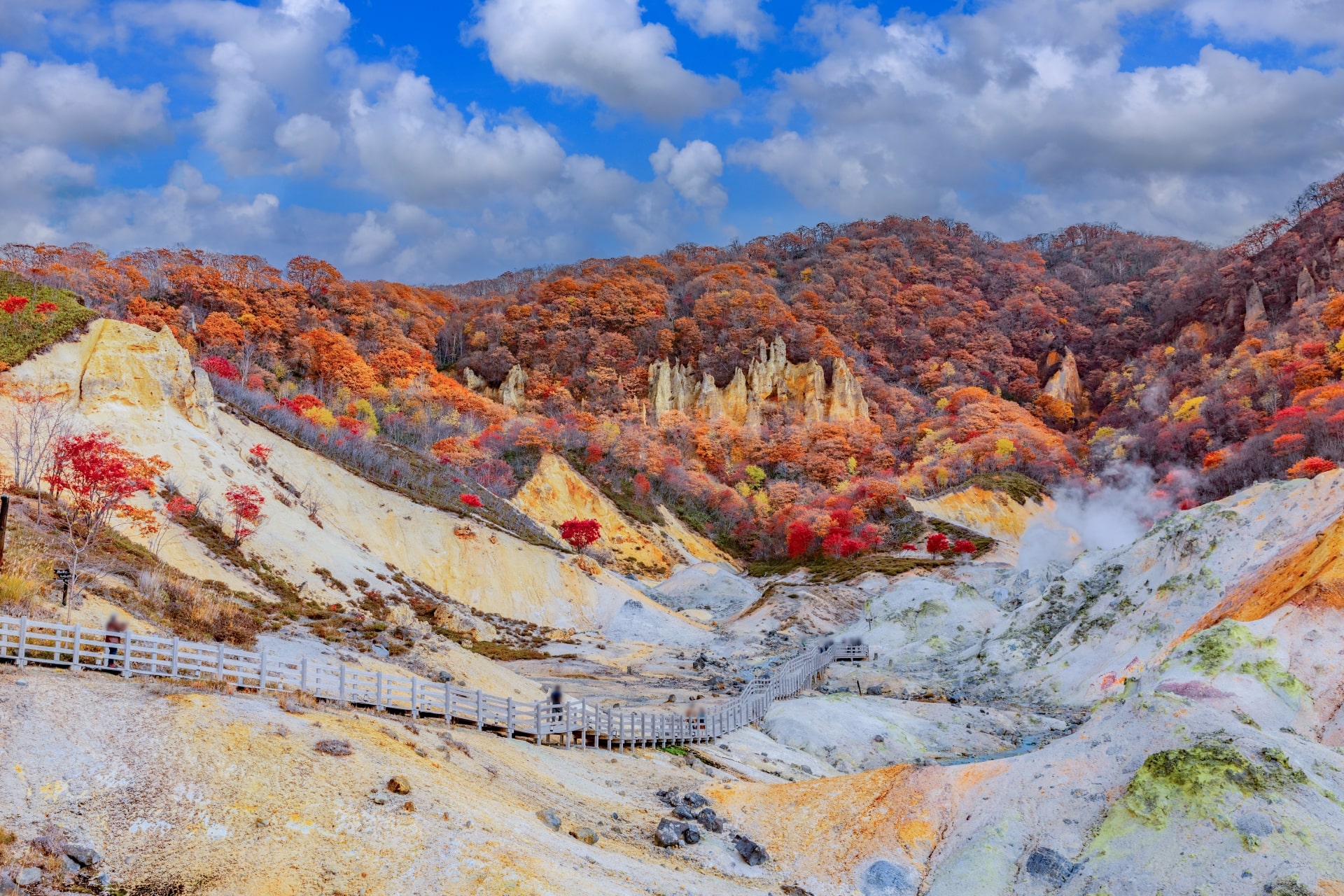 Onsen Heaven in the Vast north! An Autumn Guide to Hokkaido's Hot