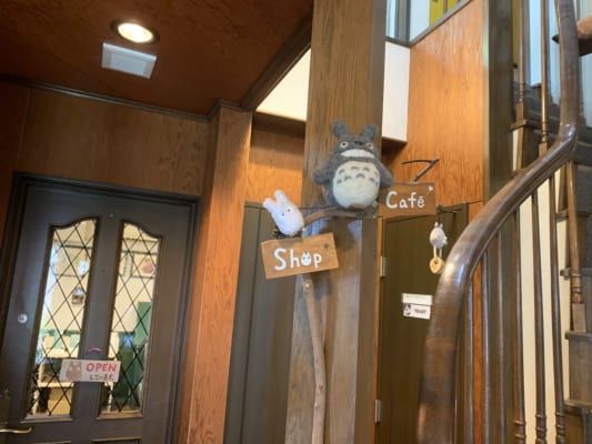 Shiro-hige's Cream Puff Factory
