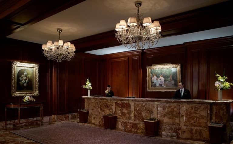 10 Finest Hotels and Ryokan in Osaka