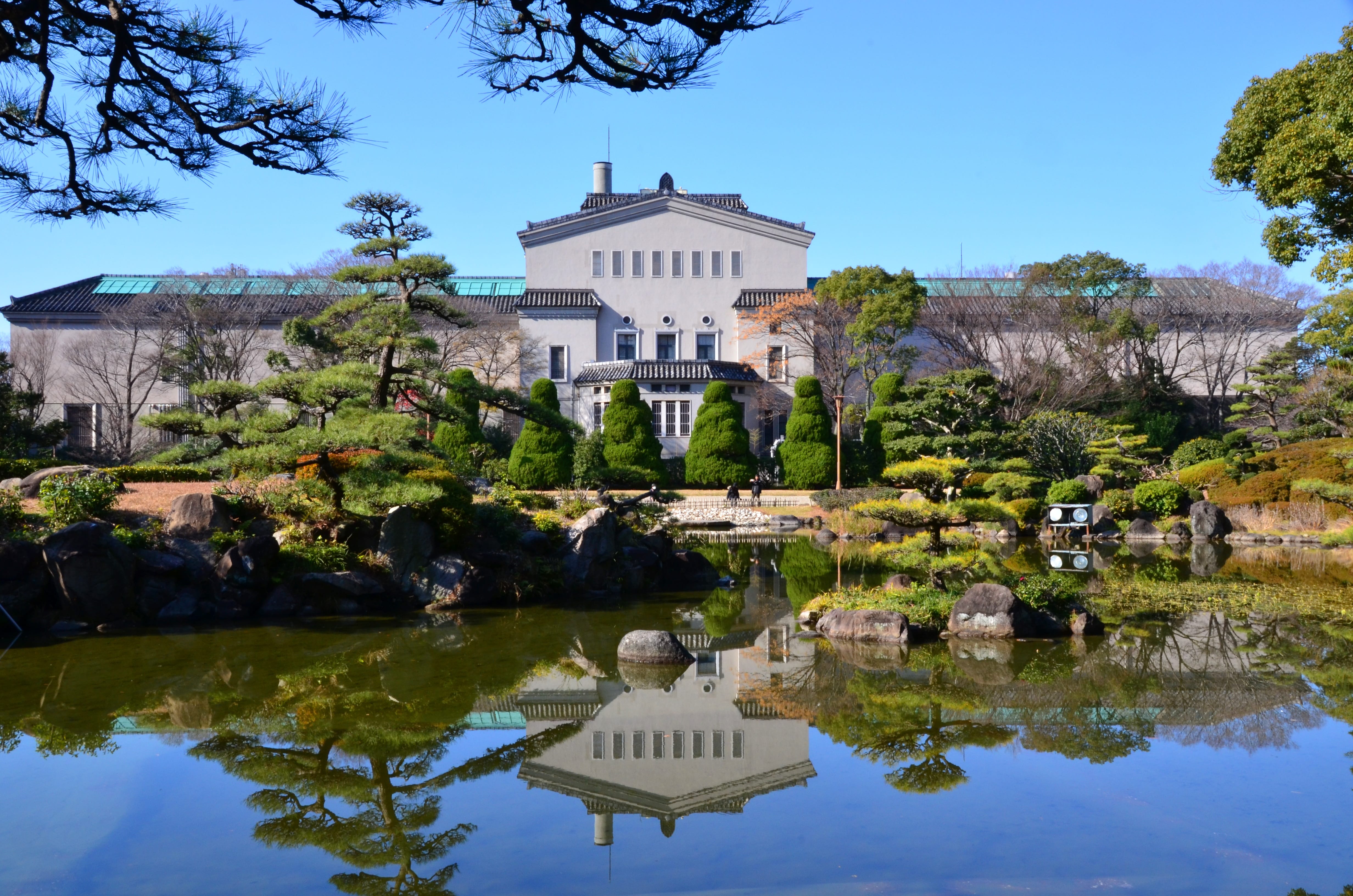 Osaka City Museum of Fine Arts outside view