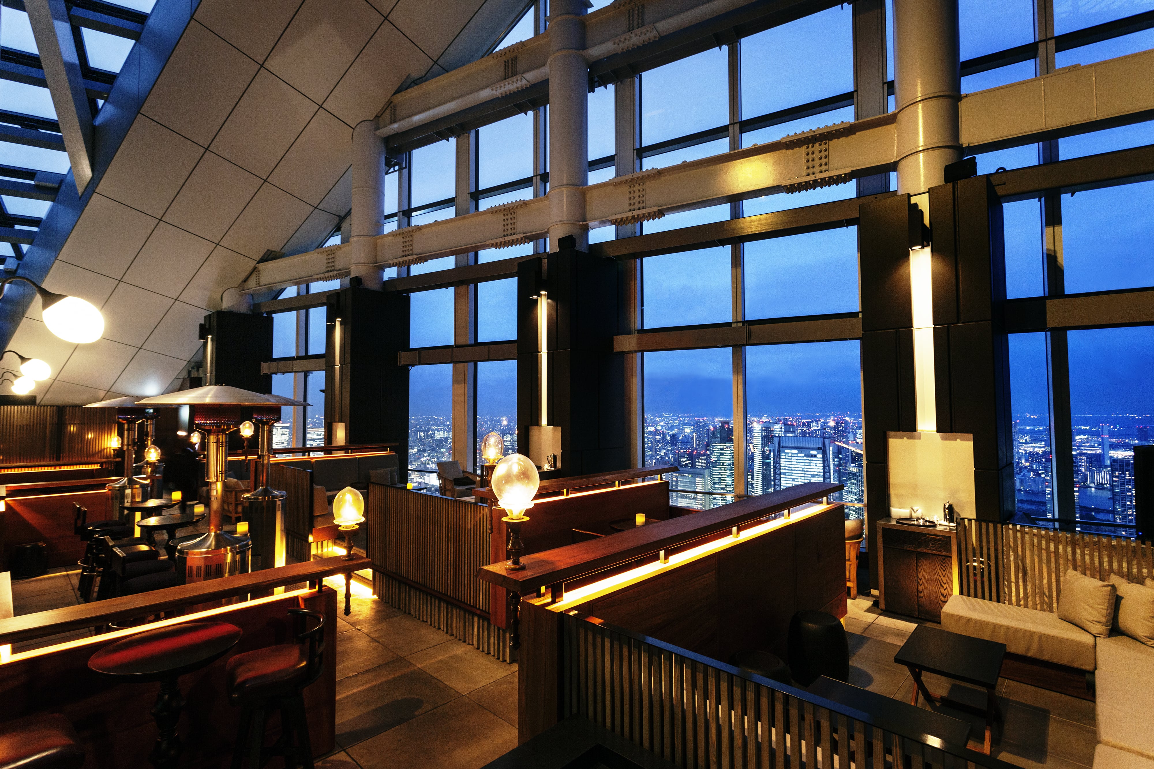 Rooftop Bar (Andaz Tokyo) restaurant view