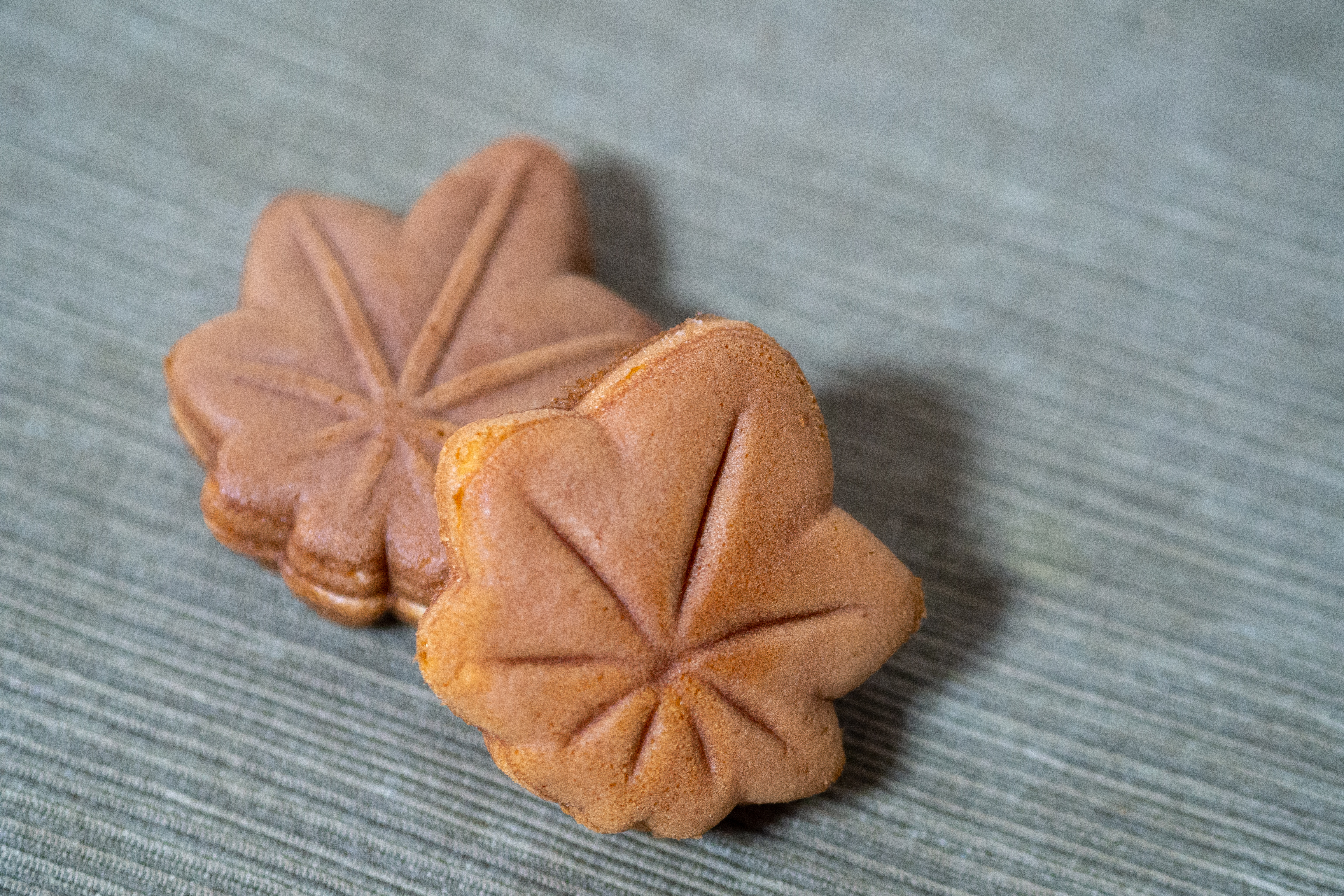 Momiji manju