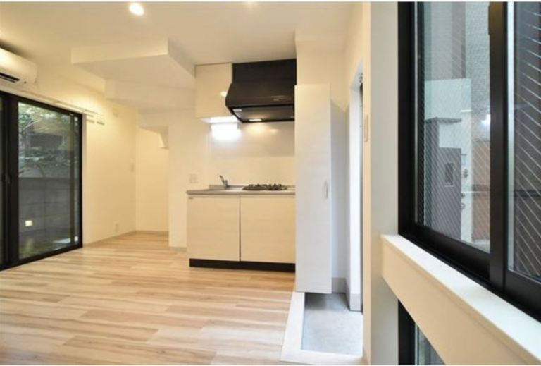 8 ForeignerFriendly Apartments in Tokyo Japan  Magazine