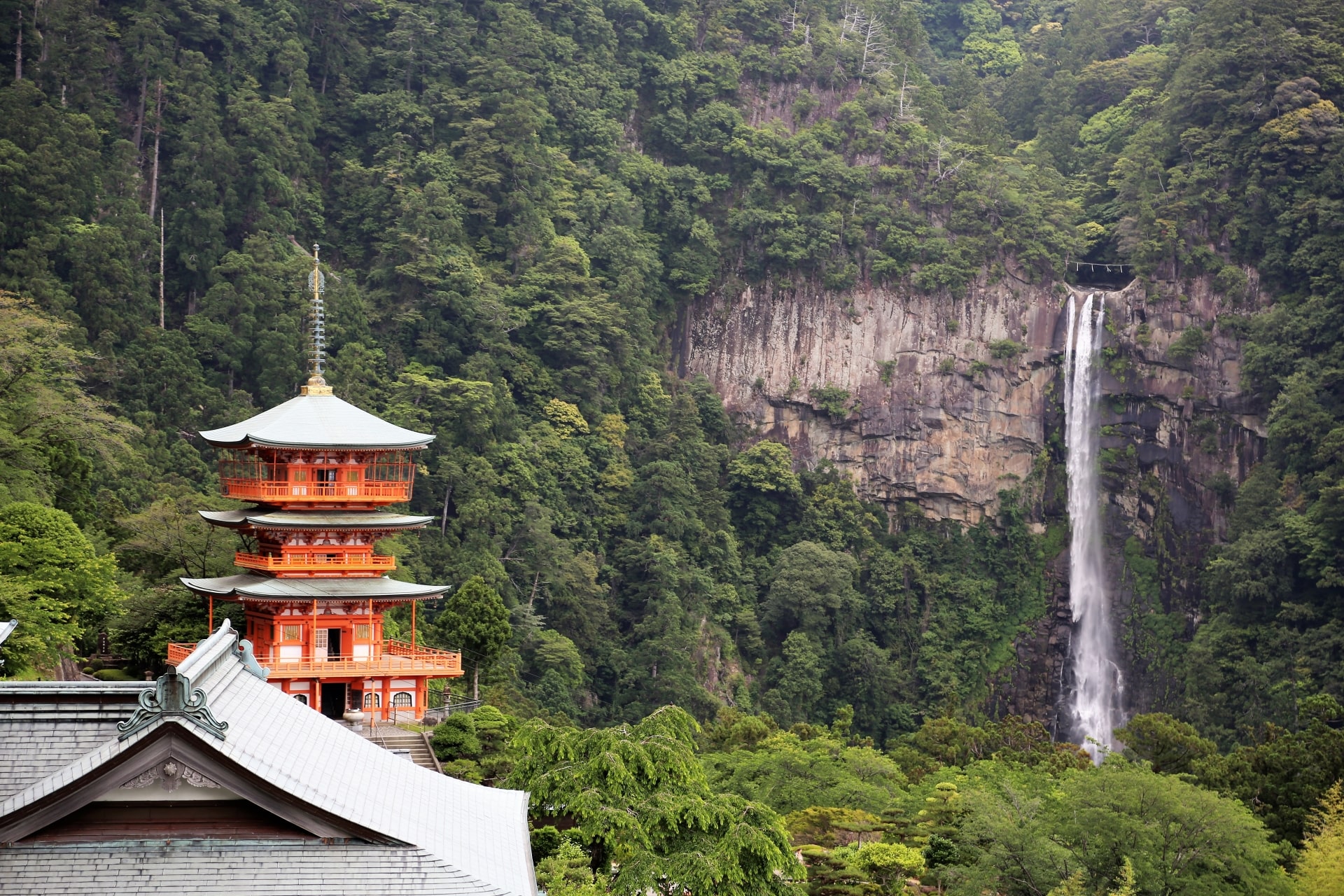 Nachi Falls