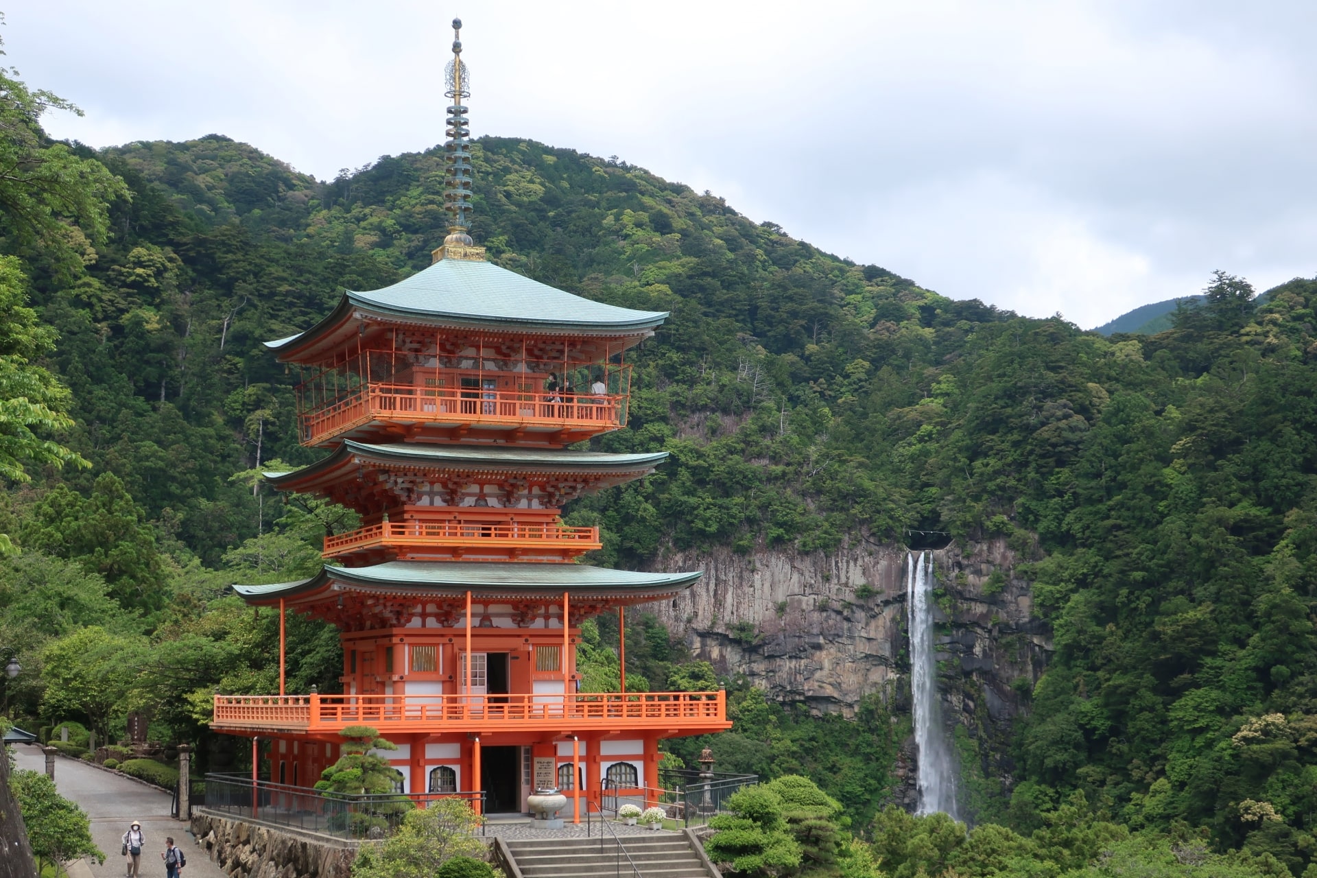 Nachi falls