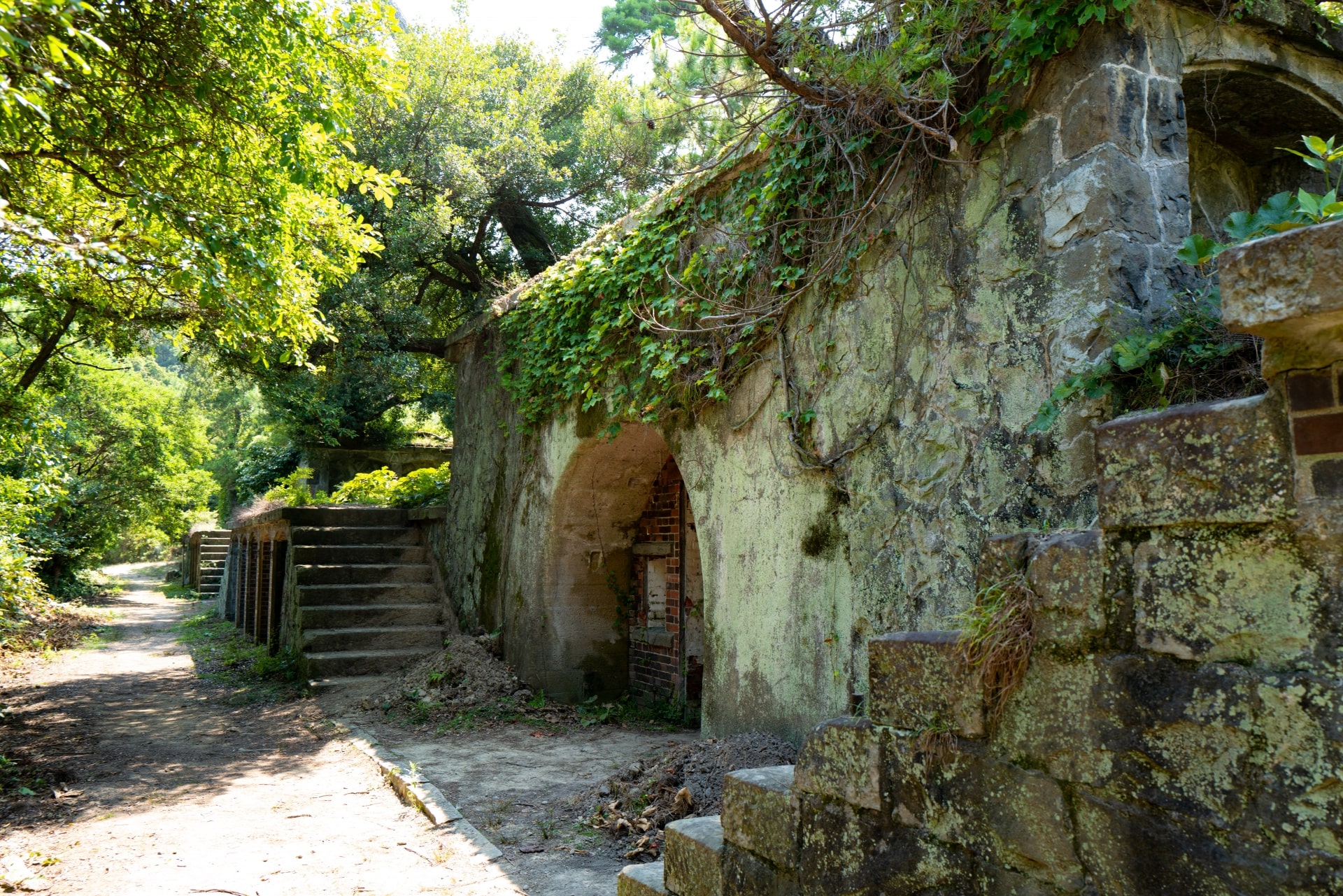 Tomogashima island