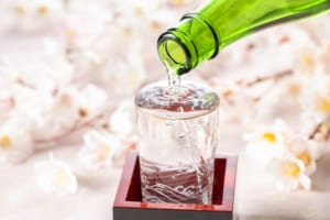 How to Drink Sake: A Comprehensive Guide to Japanese Rice Wine Etiquette