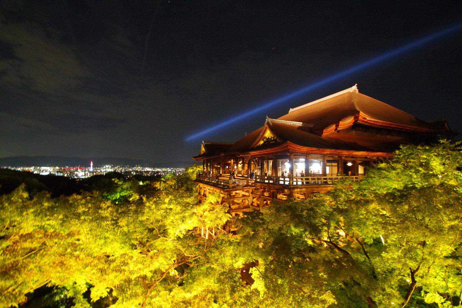 Kiyomizudera night view