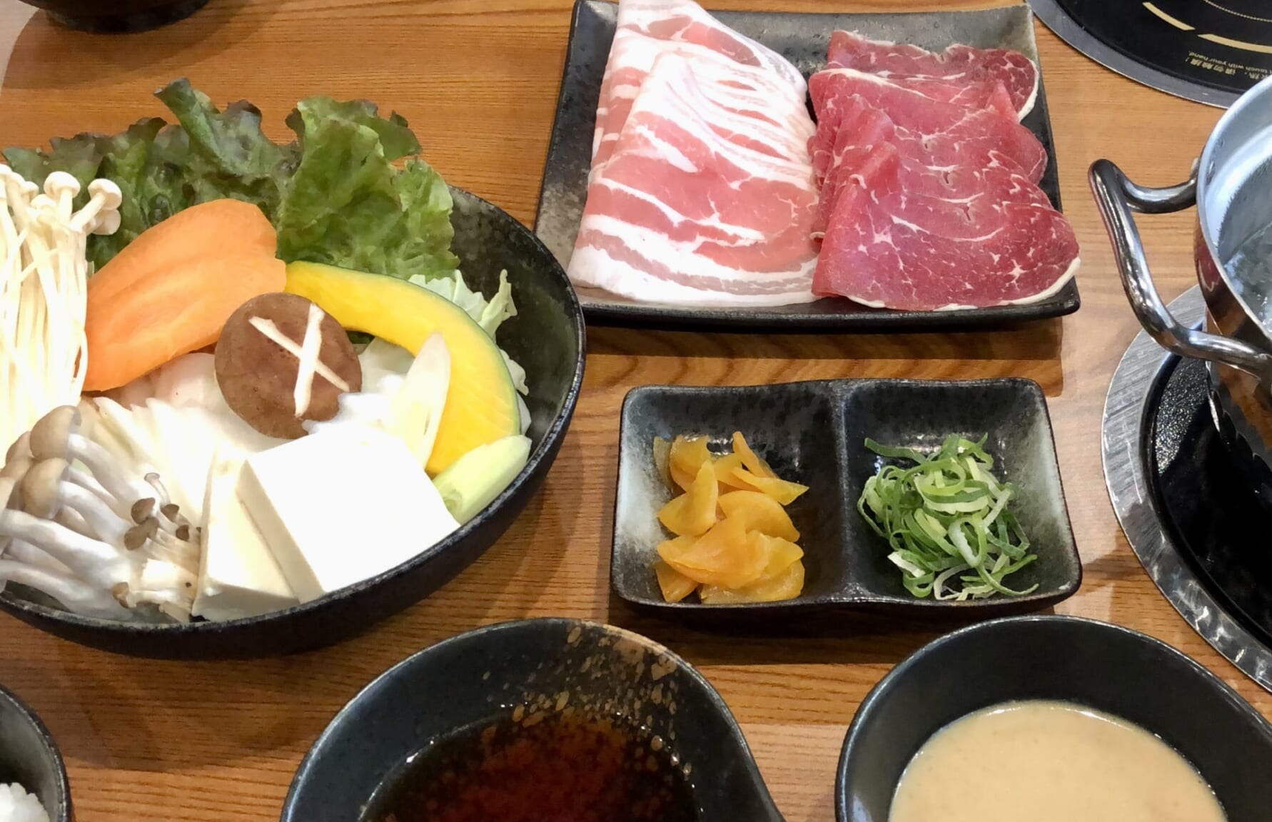 Shabu Shabu, Sukiyaki, Hot Pot: Differences to Know