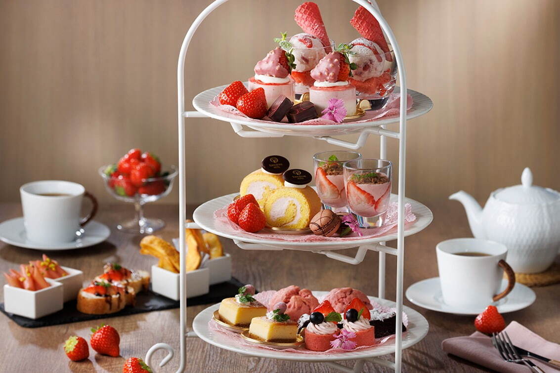 Strawberry afternoon tea Tokyo Dome Hotel