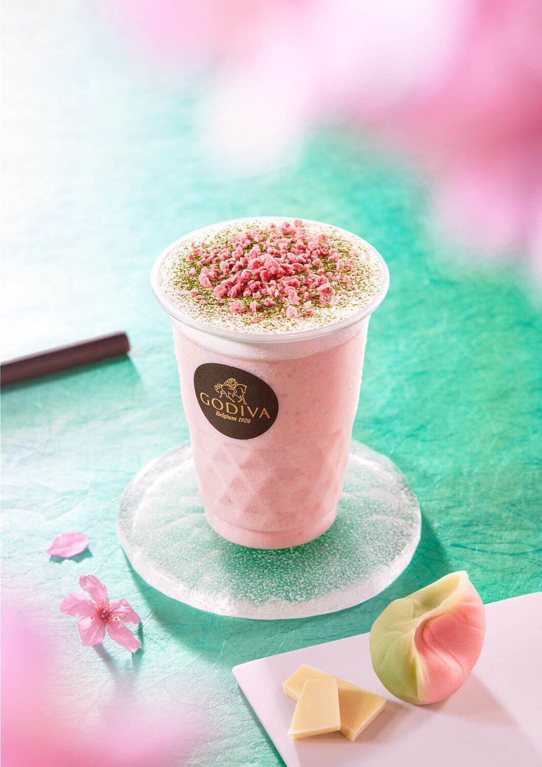 Godiva Sakura Drink 2023