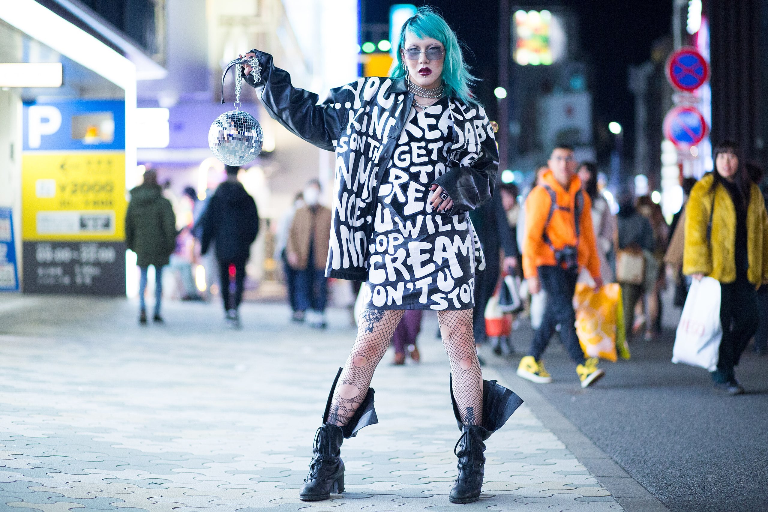 A harajuku fashionista