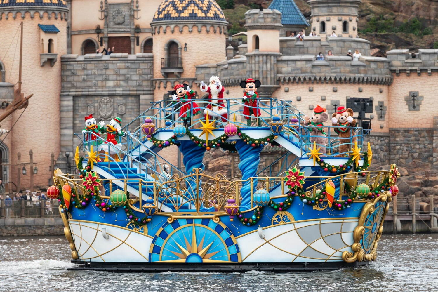 Tokyo Disney Christmas 2024