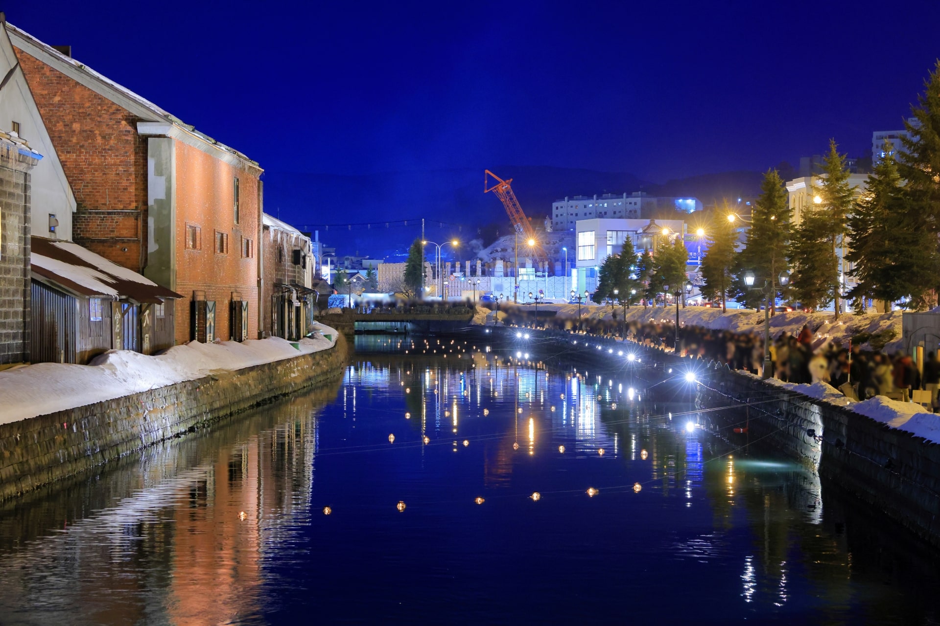 otaru snow light path