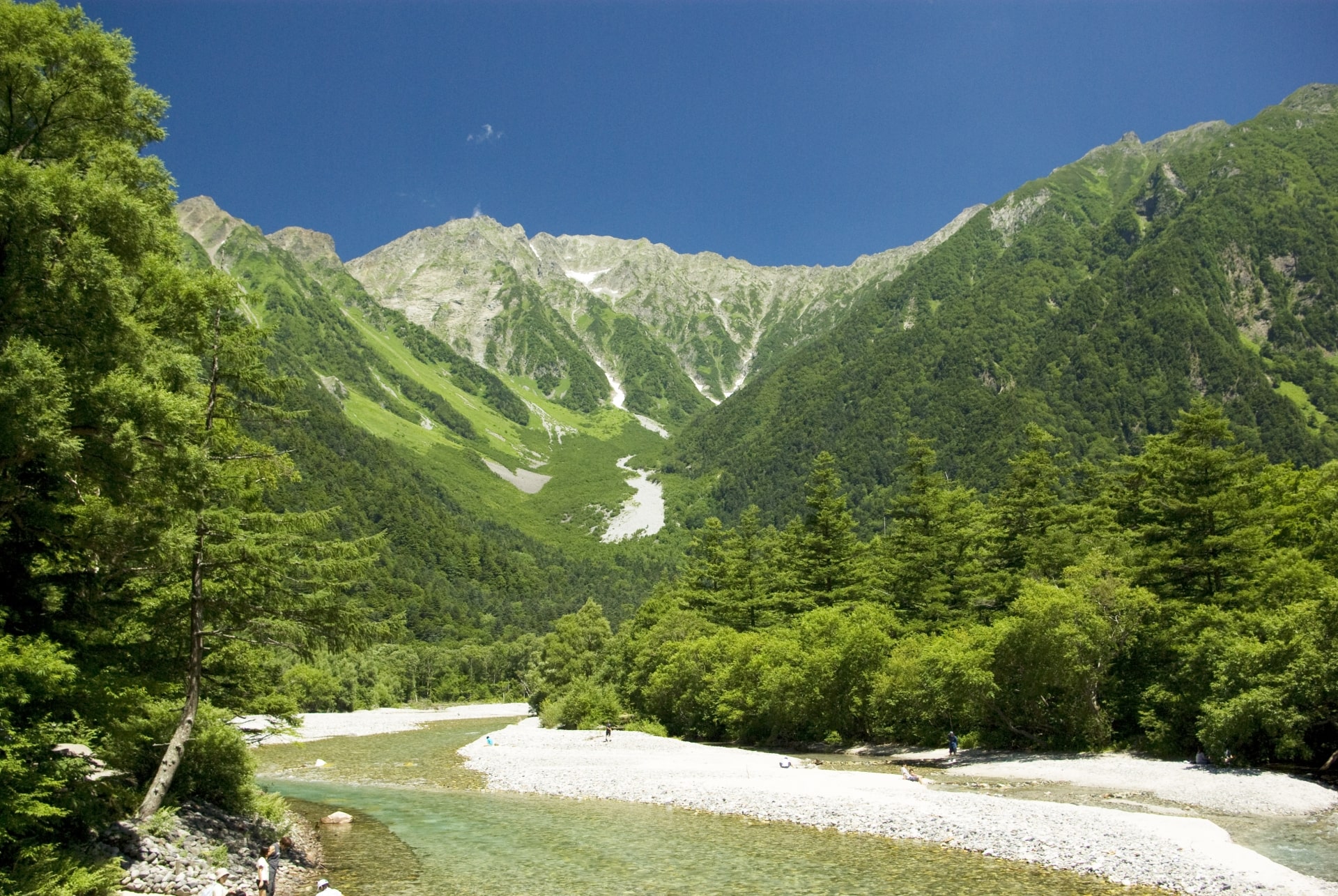 Kamikochi hiking