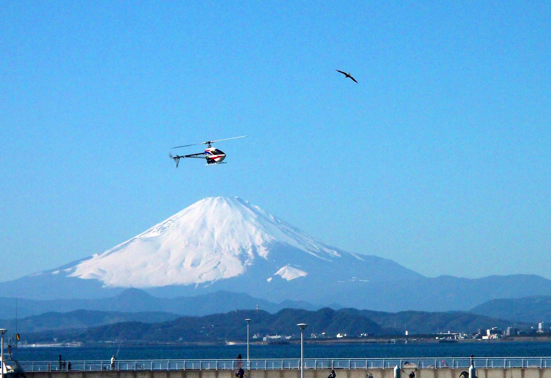 mt fuji and helicopter