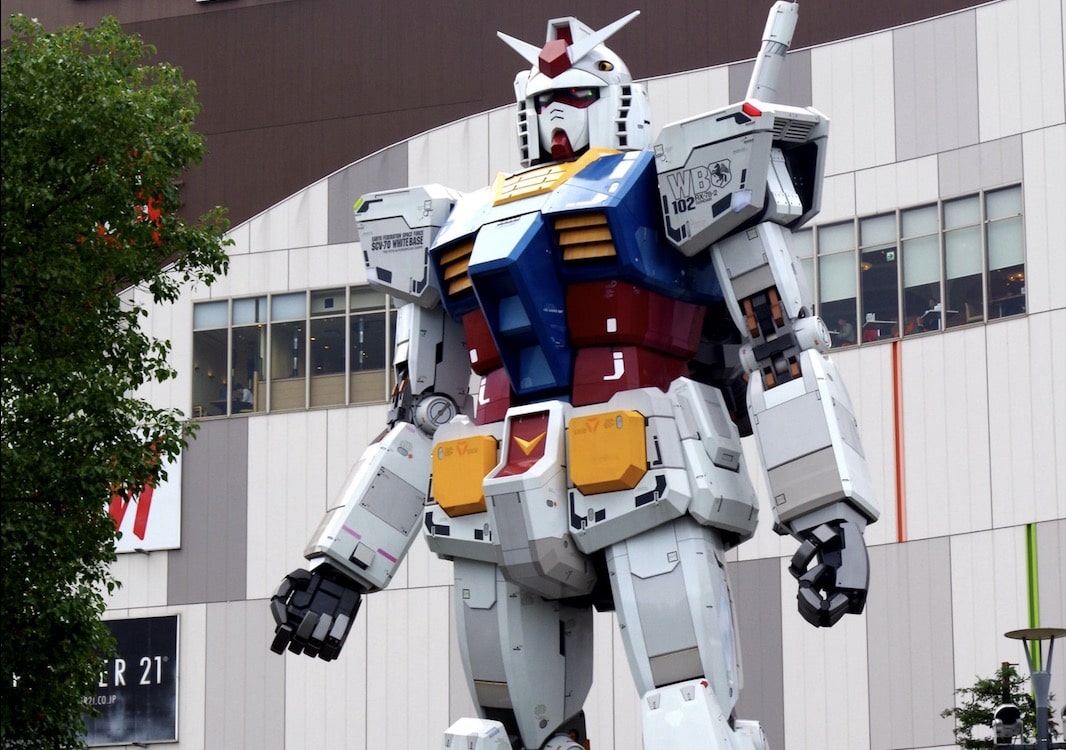 Gundam Statue