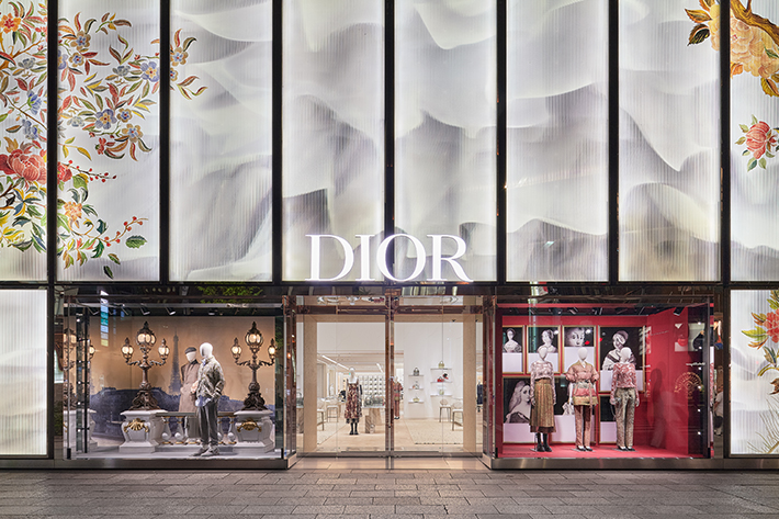Dior shop in Ginza