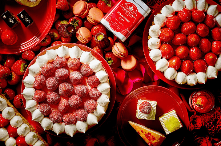 Try Strawberry sweets Buffets-min