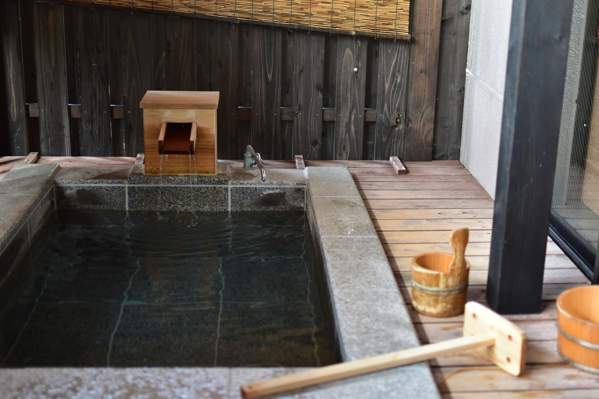 hot spring-min