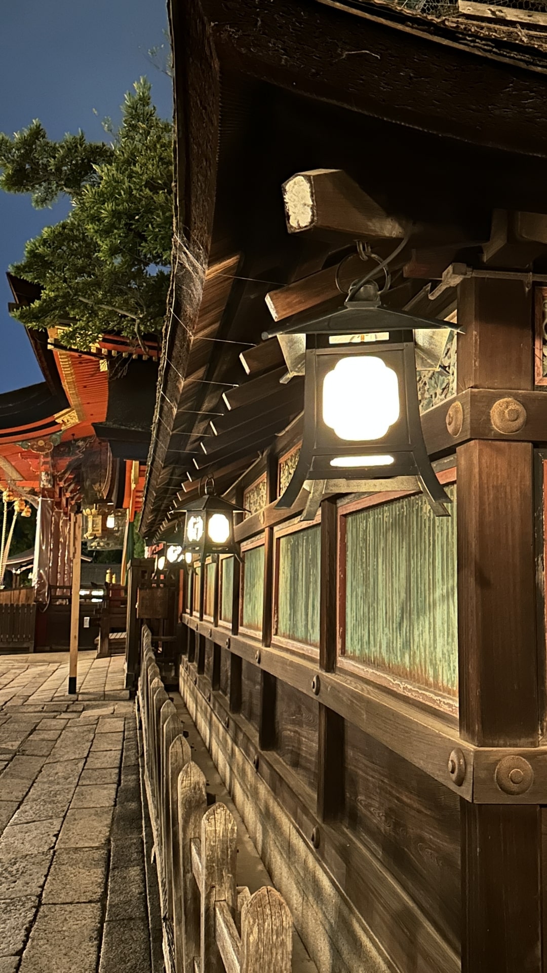 Lamps at Yasaka Shrine