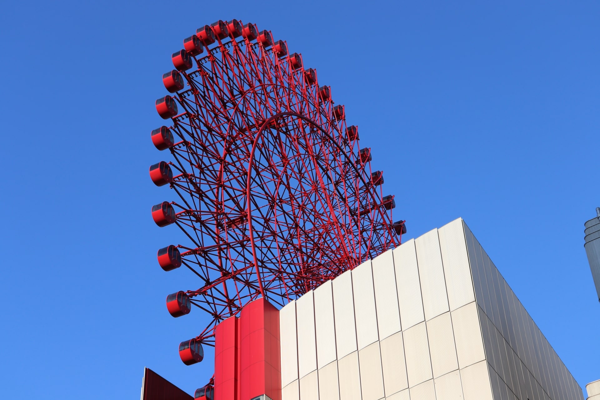 HEP FIVE Ferris Wheel