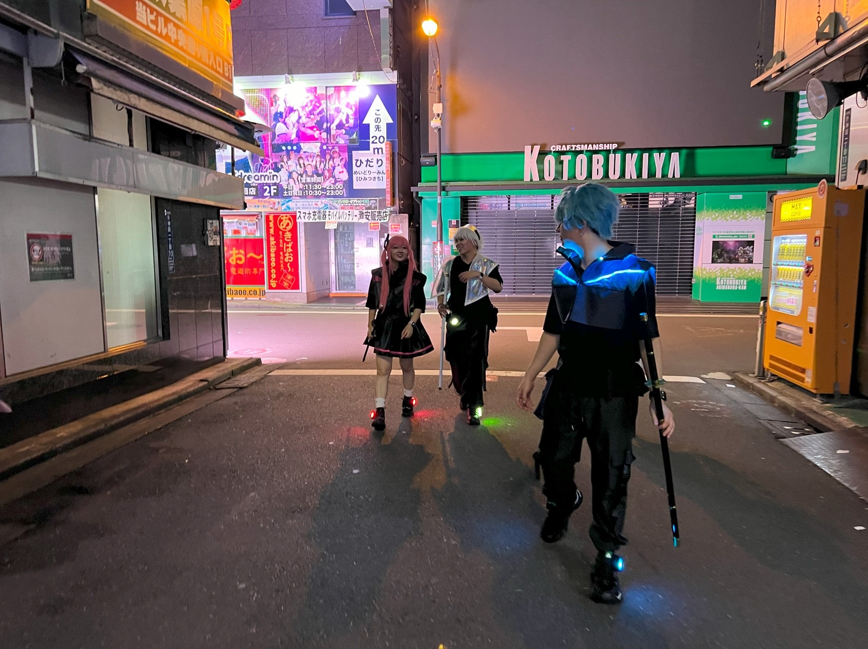 Cyberpunk Tokyo photoshoot scene