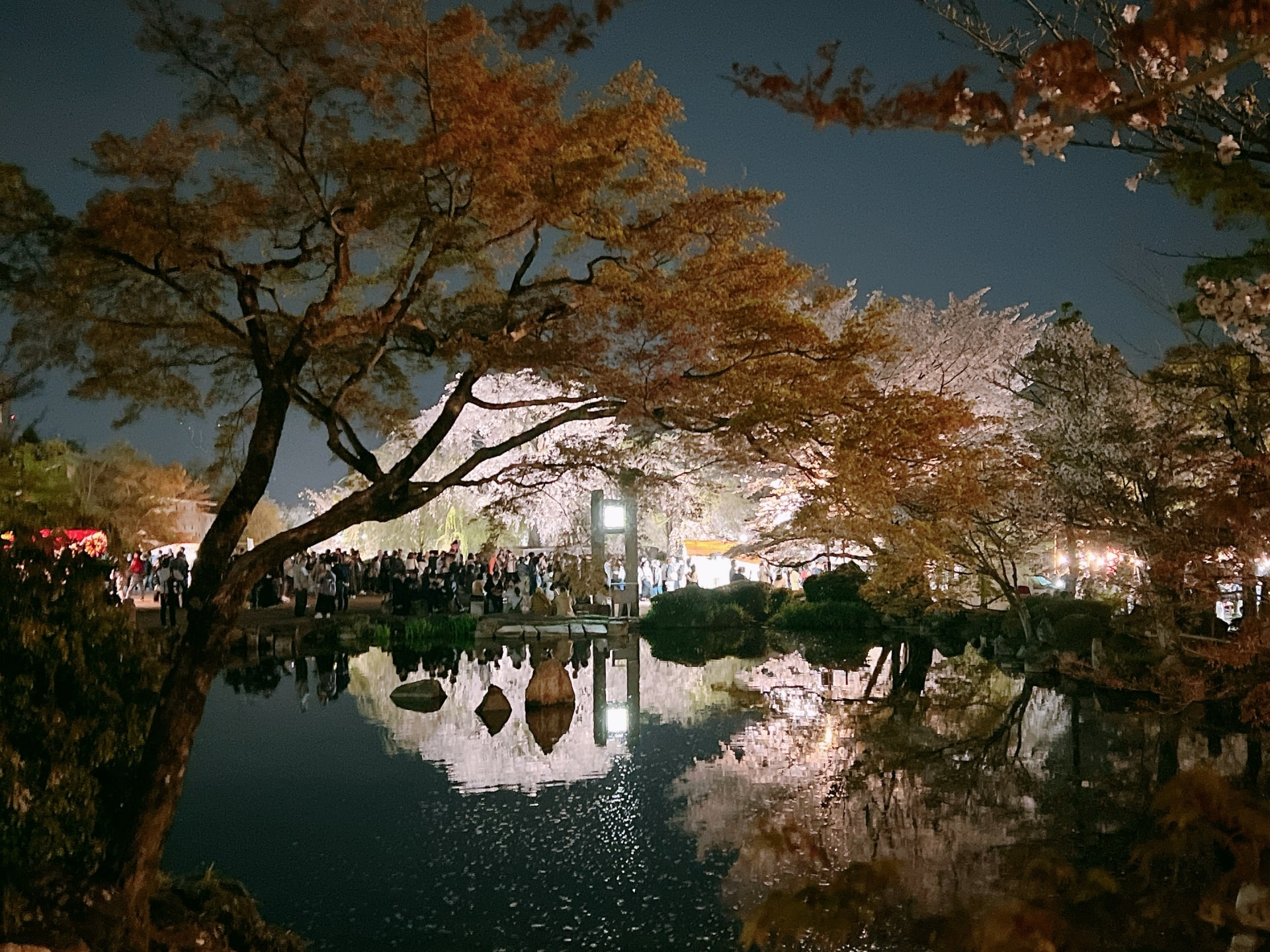 Attractions near Hanamikoji Street