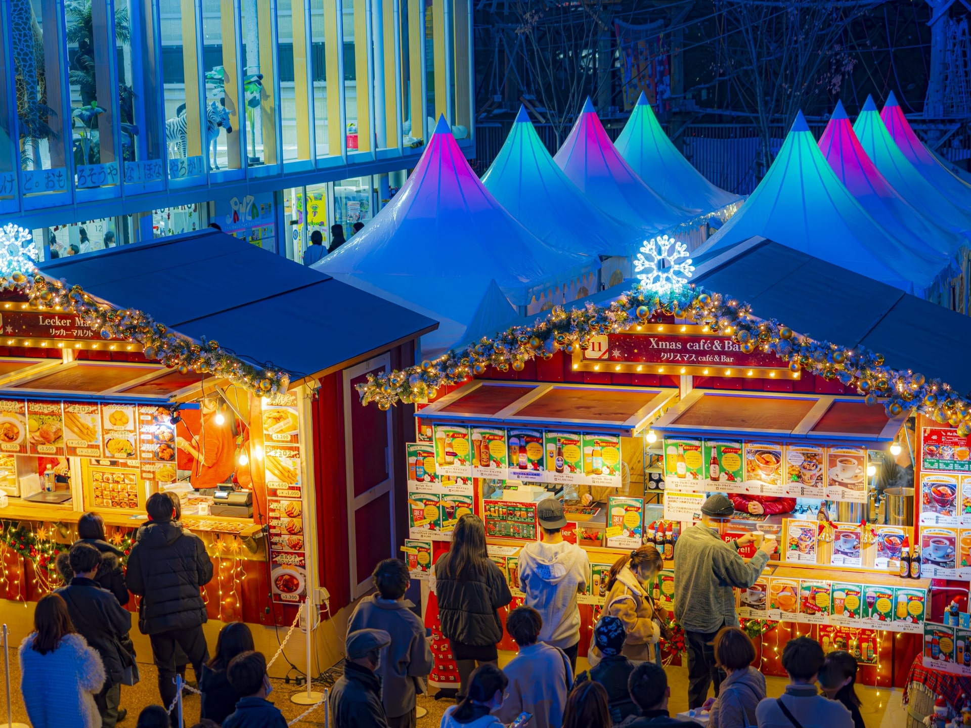 Osaka Christmas Market-min